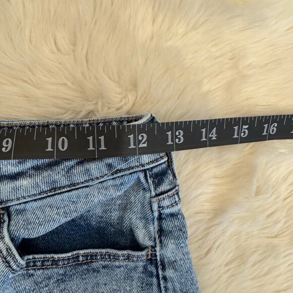 Hollister Ultra High Rise Patchwork Tapered Mom Jeans 3R - Picture 12 of 13